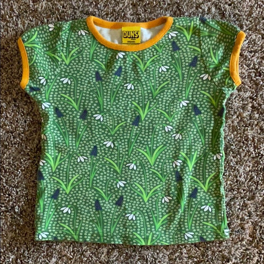 Duns Green Snow Drop Tee